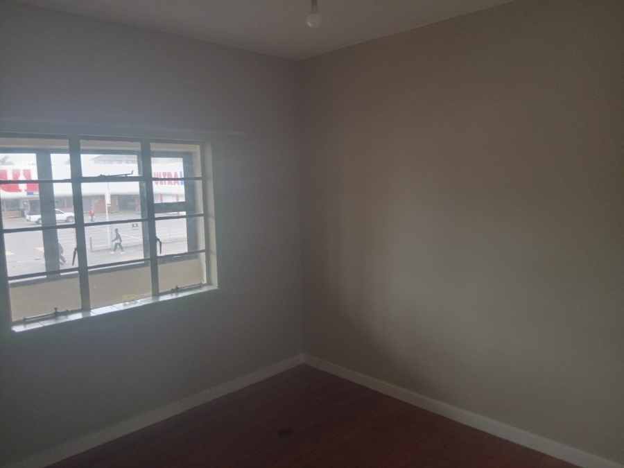 To Let 1 Bedroom Property for Rent in Southernwood Eastern Cape